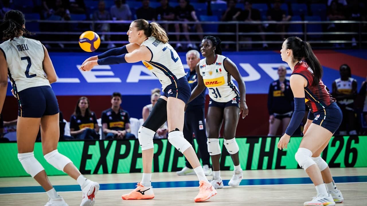 Ekaterina Antropova riceve in nazionale italia vnl contro Repubblica Ceca