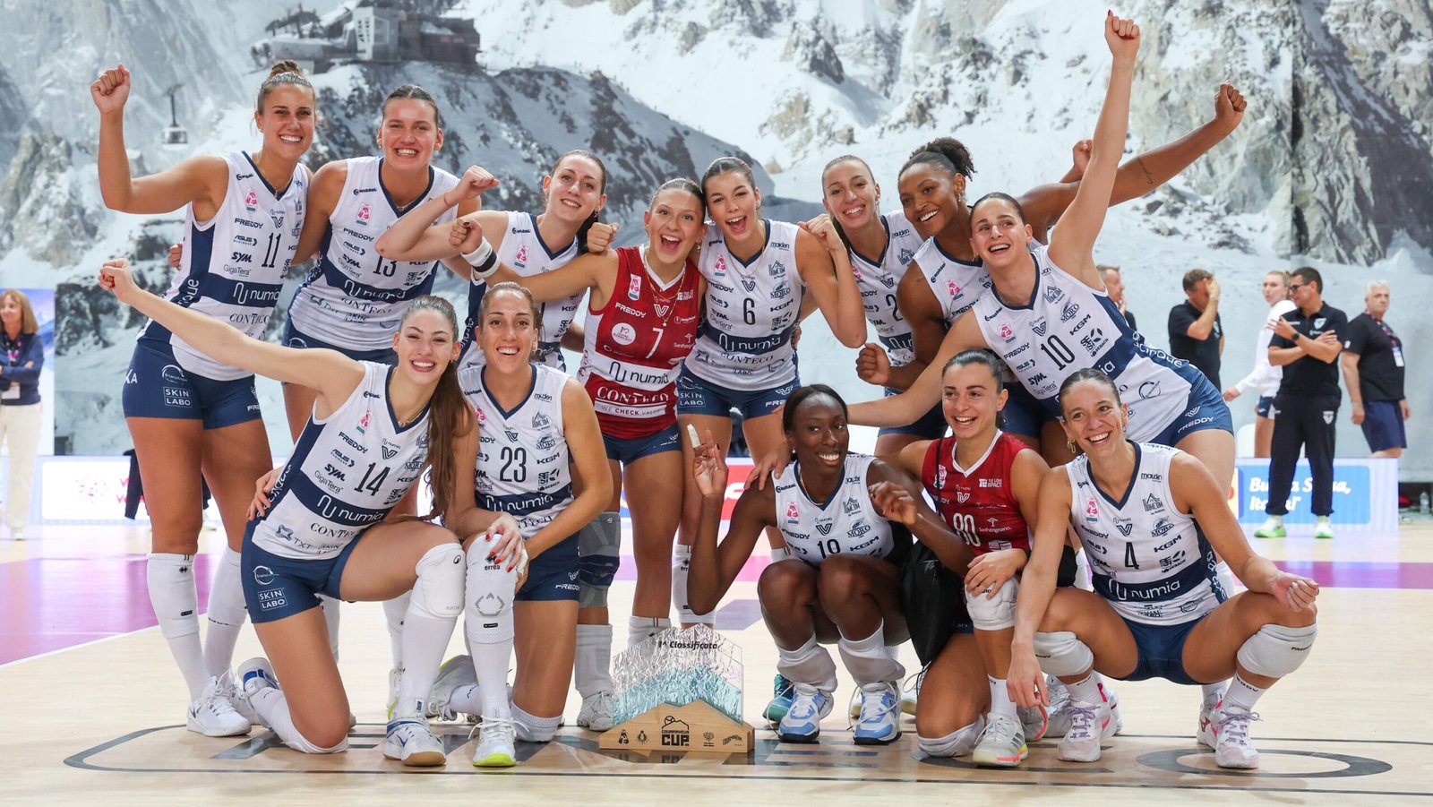 volley in barba courmayeur cup